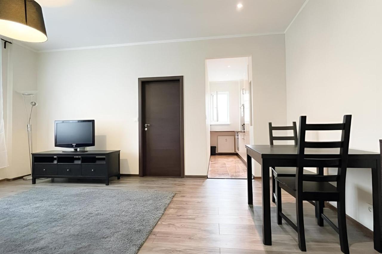 City Center Apartment In Middle Of 布拉迪斯拉发 外观 照片