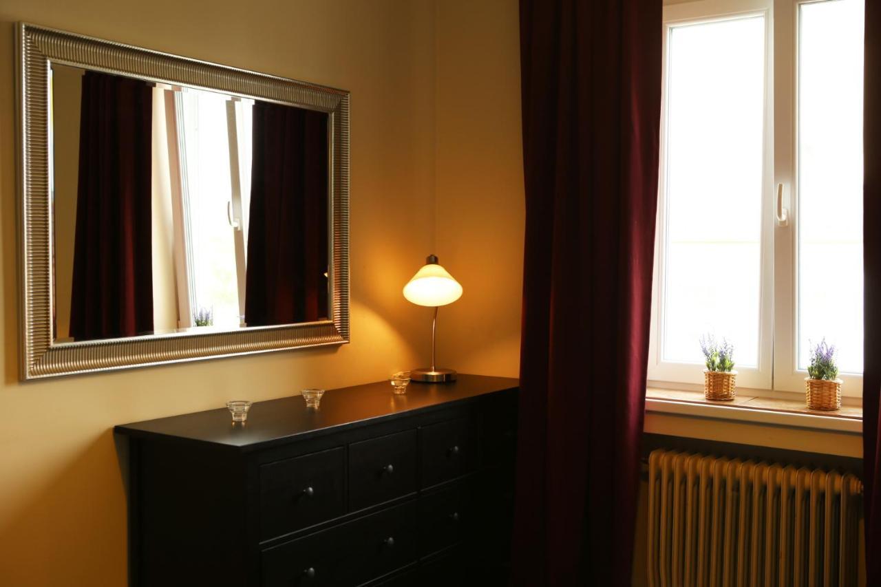 City Center Apartment In Middle Of 布拉迪斯拉发 外观 照片