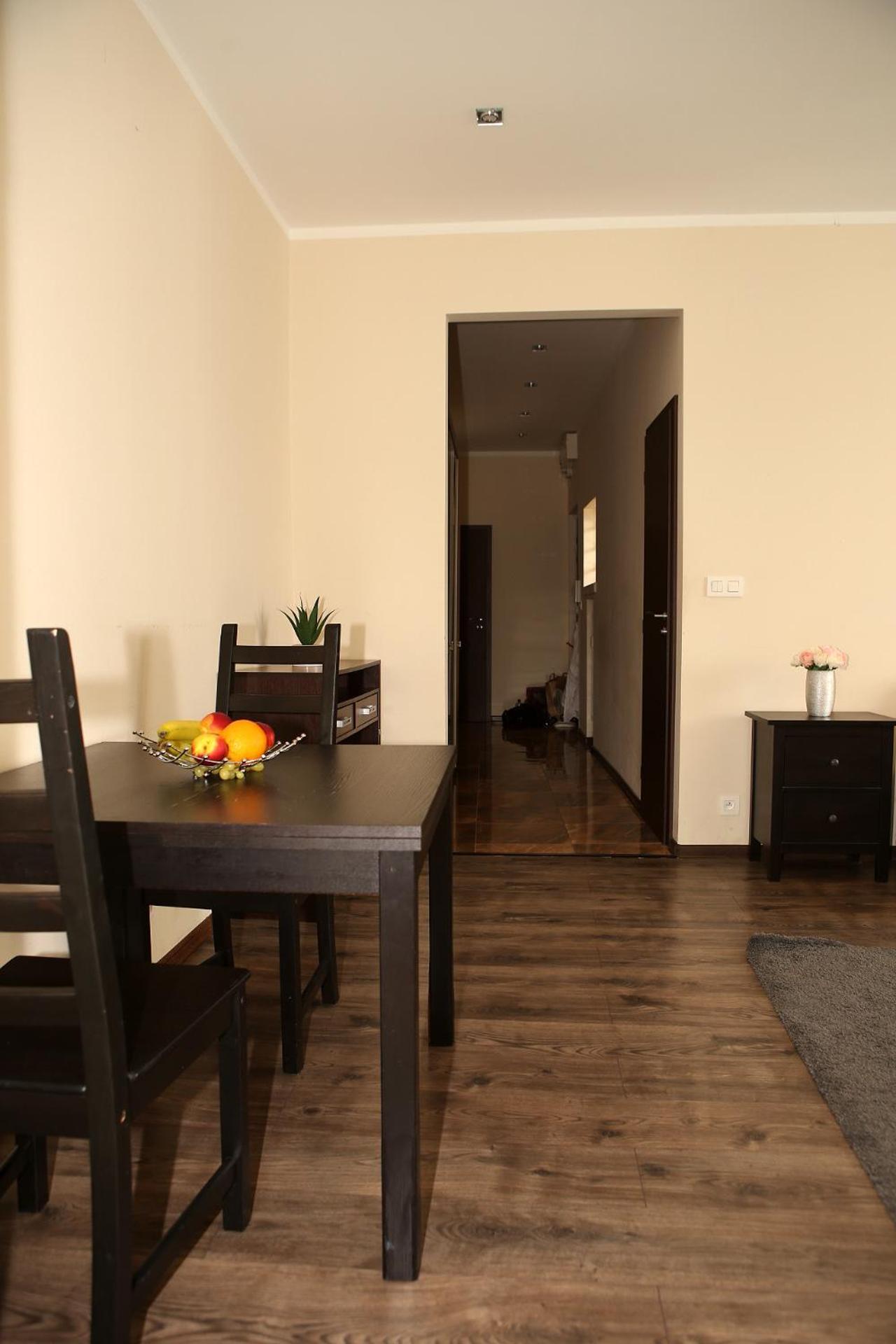 City Center Apartment In Middle Of 布拉迪斯拉发 外观 照片