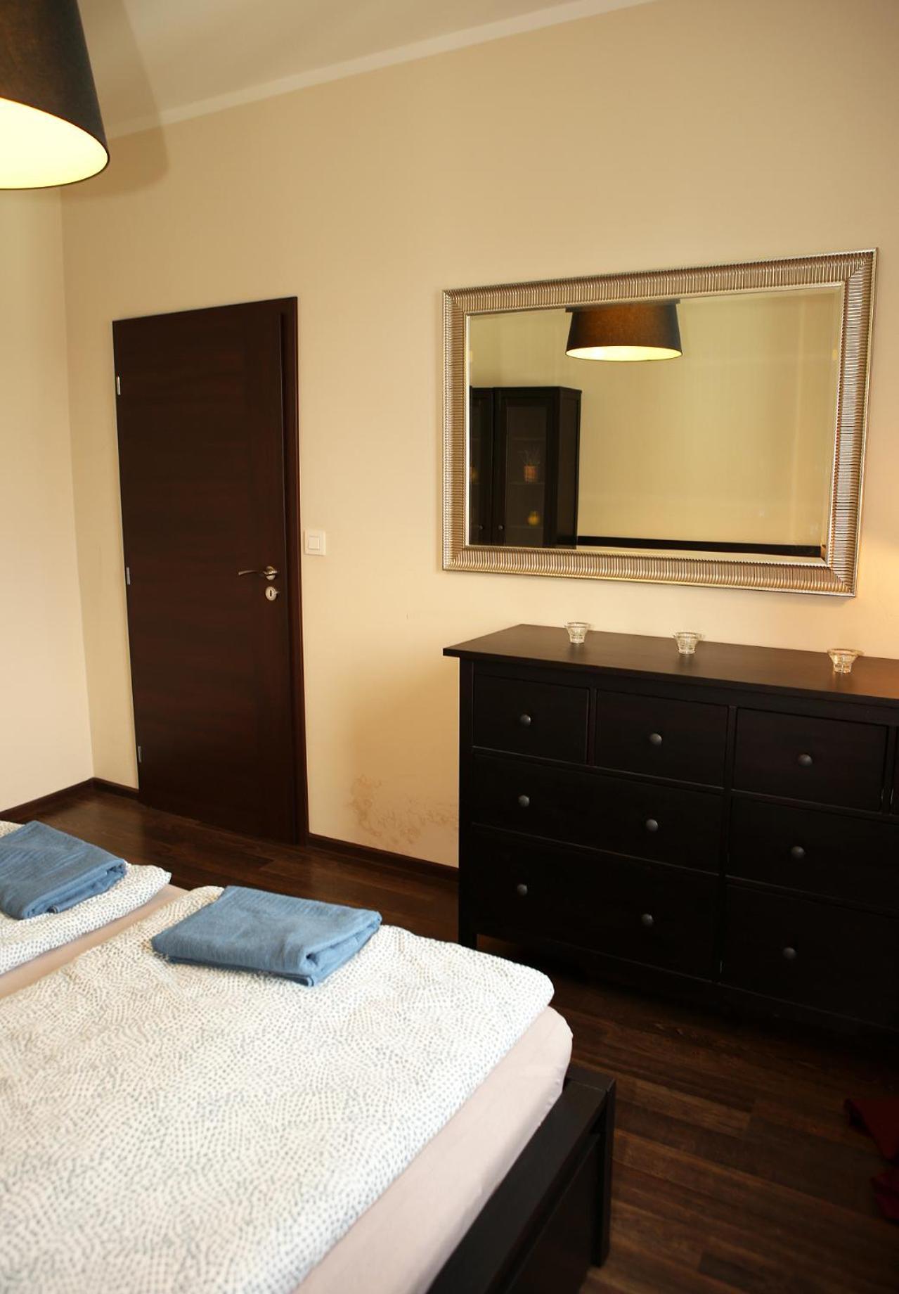 City Center Apartment In Middle Of 布拉迪斯拉发 外观 照片